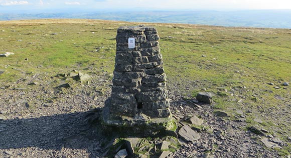 Ingleborough-trig