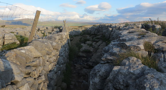 Rocks-towards-Horton-in-Ribblesdale