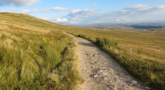 path-back-to-Horton-in-Ribblesdale