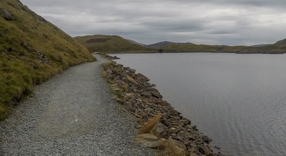 Path around Llyn Llydaw