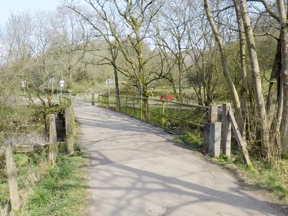 Thors Cave to Wetton 7